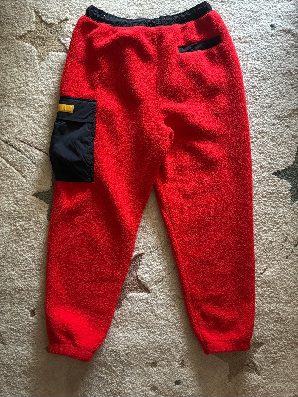 Jordan Red Fleece Joggers with Black Cargo Pocket Large - Picture 3 of 3